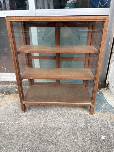 昭和　レトロポップ　木製棚　 ⚠️6/21までの出品⚠️ アンティーク昭和レトロ棚木製ガラス (ぼんぼん) てだこ浦西の収納家具