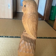 フクロウの置物の画像