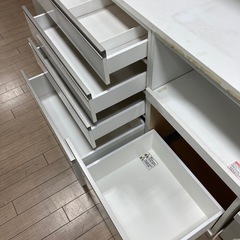 食器棚002の画像