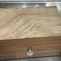 木製　救急箱の画像