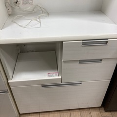 食器棚004の画像