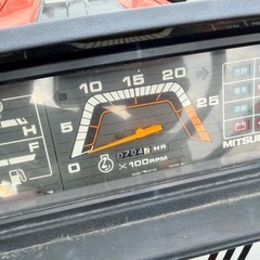 三菱トラクターの画像