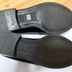 ハルタ　ローファー　21.5EEの画像