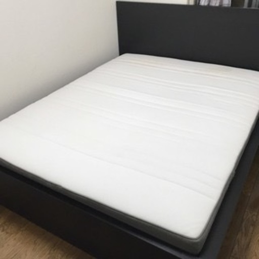 IKEA クイーンサイズベッドマットレス　