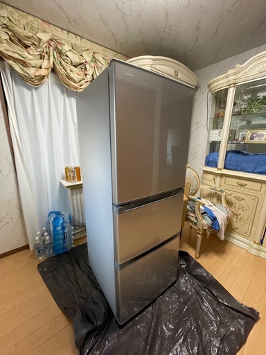 東芝　3ドア冷蔵庫　GR-M33S(S) 2018年製