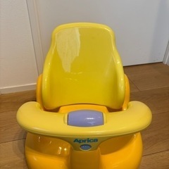 アップリカ　バスチェアの画像