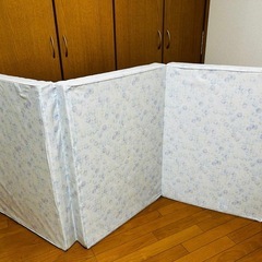 西川 マットレス シングル 3つ折り の画像