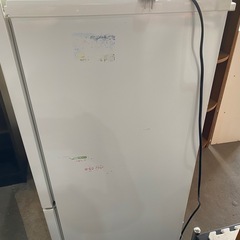 ※ 側面に映り後有り　2018年製　ツインバード  ノンフロン2ドア冷凍冷蔵庫　110Lの画像