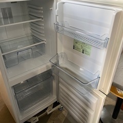 ※ 側面に映り後有り　2018年製　ツインバード  ノンフロン2ドア冷凍冷蔵庫　110Lの画像