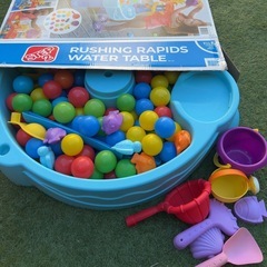 コストコ　ウォーターテーブルの画像