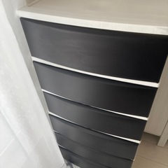6段引き出しの画像