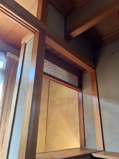 【価格交渉可】日本間（８畳）内装一式お譲りします　（ヒノキ柱・梁のある日本家屋／宮大工の技・雪見障子あり　）