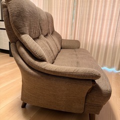 3人掛けソファ 布張りタイプ の画像