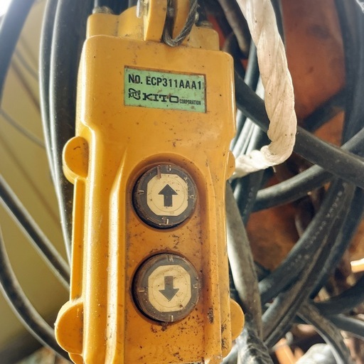 【中古】キトー　電動チェーンブロック　1.5t