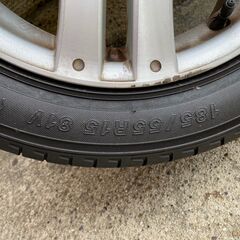 ホンダフリードで使用していた冬タイヤ4本（ホイール付き）の画像