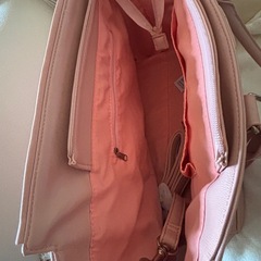 ピンク  カバン バッグの画像