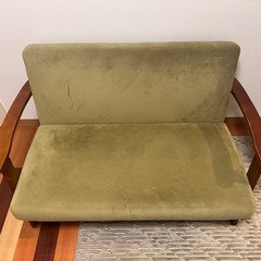 【2/18まで】北欧風グリーンソファの画像