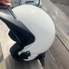 白バイ　ヘルメットの画像