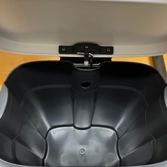【ドリーム池田店♪ジモティ割対象】 ゴミ箱 43291の画像