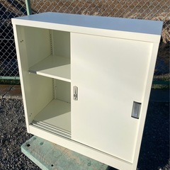 【取り引き中】
スチール製書庫の画像