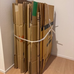 ダンボール　大量の画像