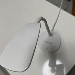 電気スタンド(ニトリ)の画像