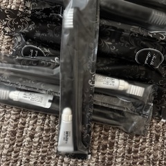 使い捨て歯ブラシの画像