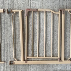 近郊配送可　ベビーゲート　ペットゲート　4点セットの画像