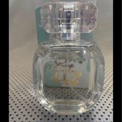 あの花プロジェクトの10周年記念、60mlのEau de Parfumの画像