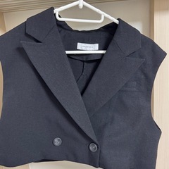 PAGEBOY ベストの画像