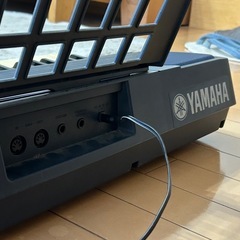 電子ピアノ(アダプター付き)の画像