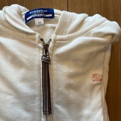 [2/7まで]　バーバリーブルーレーベル　パーカー　の画像