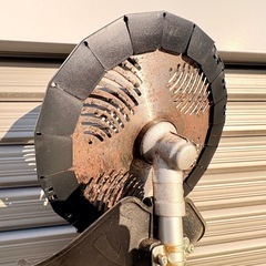 始動確認済 草刈り機 エンジンタイプ レーキ・工具セットの画像