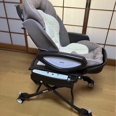 Aprica.Yuralism電動バウンサーの画像