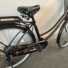 ２Ｊ１１　　★カゴ、カギが新品です　ホームサイクル　２６サイズ　オートライト付き　　★自転車専門店の中古車です★　【消費税込み・防犯登録６００円込みの画像
