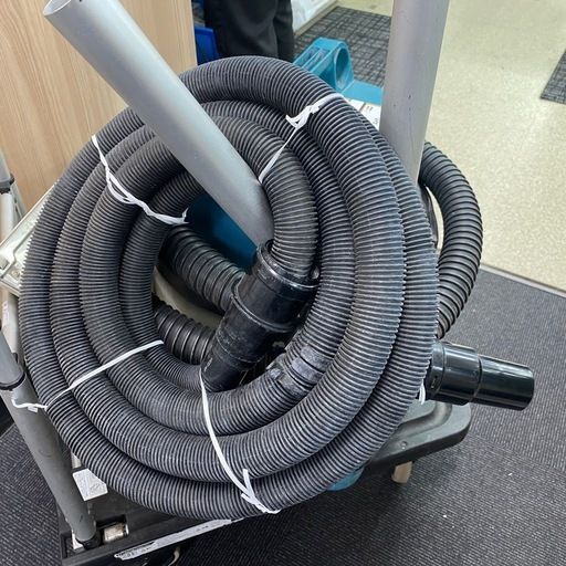 makita マキタ 乾式専用 業務用 集じん機 436 付属品多数あり 集塵機 【店頭引取限定】