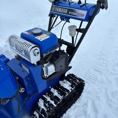 ヤマハ 青の除雪機　YT660ED　整備・動作確認済み。青森県内ご自宅まで無料配達可能です！の画像