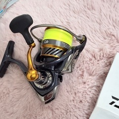 ダイワ シマノ 釣具の画像