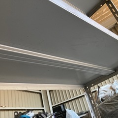 スチールラック　ガレージにの画像