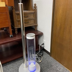 【cado（カドー）加湿器】デザイン家電・おしゃれ・動作良好の画像