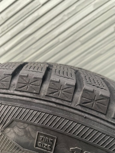 スタッドレスタイヤ ホイール4本セット 【195/65R15】      