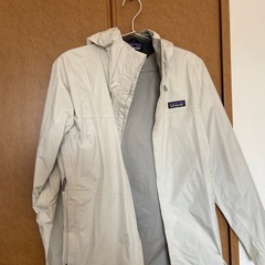 パタゴニア　ジャケットの画像