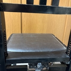 グランドピアノの椅子の画像