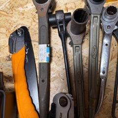 工具　色々セット　ラチェット　モンキー　トルクレンチ　プライヤー　投光器　など　の画像
