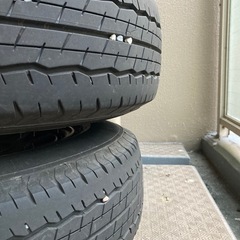 ハイエース　タイヤホイール4本セット  1/3の画像