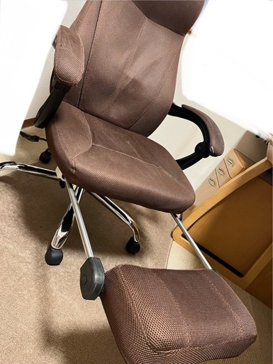 カリモク家具　机、　ニトリ　回転座椅子