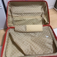 キャリーケースの画像
