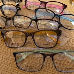 ビスロのメガネフレーム９点の画像