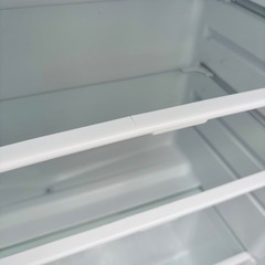 直接引き取り大歓迎⭐︎アイリスオーヤマ 118L 冷蔵庫 AF118-W 2019年製 冷凍室棚板欠品/YMJ015-25の画像