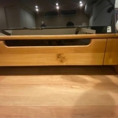 テレビボードの画像